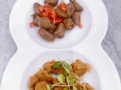 三味鸽杂-朱记乳鸽王·非遗石岐乳鸽·全鸽宴(大兴旗舰店)