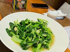 -黄泥岗·地道湖北菜(奥特莱斯店)