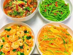 -悦芽照护月嫂+育儿嫂(杭州店)