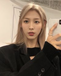 -AYO SALON