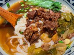 酸菜牛腩粉-三两粉(深圳龙华上塘店)