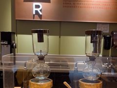 -星巴克臻选(上海中环广场2F店)