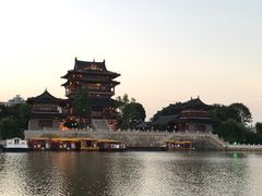 -凤城河风景区