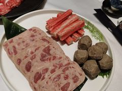 -红鼎豆捞·非遗鲍皇汤火锅(宝丰路店)