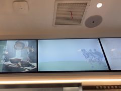 -喜茶(上海淮海中路渔阳里店)
