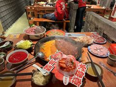 -周小明火锅(黑金冠社区店)