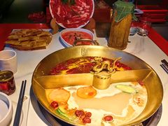 -小龙翻大江文化火锅(宽窄店)