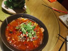 -吴越荣记苏州菜·松鼠桂鱼100%活鱼现做(斜塘老街店)