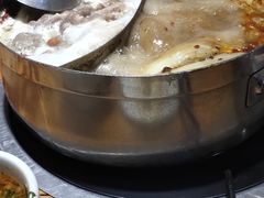 -蒙肥羊·酸汤潮牛·鲜牛肉火锅烤肉自助(岗顶店)