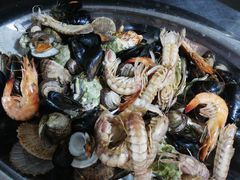 -宾朋海鲜特色美食餐厅·纯手工鲅鱼水饺(兴海路店)