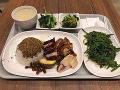 -了凡油鸡饭·面(台北101店)