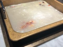 -尚尚仙·酸汤猪手·猪肚鸡火锅(华联万柳购物中心店)