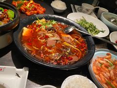 -吴越荣记苏州菜·松鼠桂鱼(月光码头店)