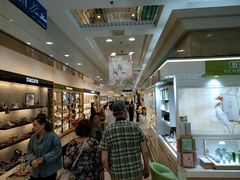 -上海置地广场(南京东路店)