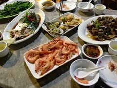 -四川小胡子海鲜(丁村万人海鲜广场店)