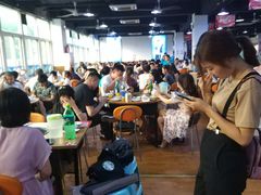 大堂-皖北巫氏三胖地锅鸡(长淮总店)