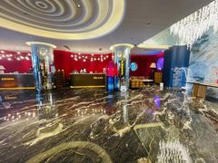 -爱舍海岸酒店(香港中路五四广场店)