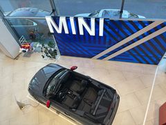 -北京盈之宝宝马&MINI4S店(望京店)