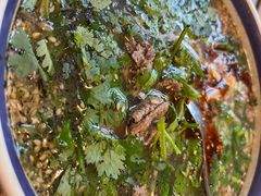 -云阿蛮云南生烫牛肉米线(奉贤路店)