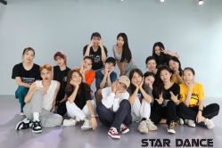 -STAR舞蹈工作室