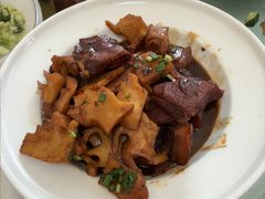 笋干黑猪肉-胡老三家土菜馆·老店地方特色菜·招牌茅山地锅老鹅