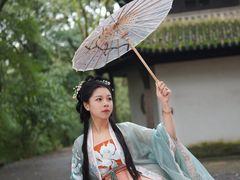 -云锦汉服馆·古典妆造摄影(唐城店)