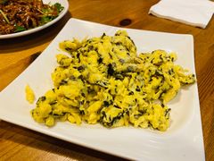 香椿鸡蛋-我去·春饼文化主题餐厅(国定路总店)