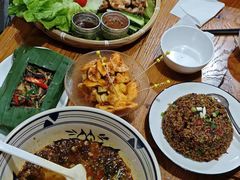 -蜗牛小馆醉乡民谣云南菜(惠新西里店)