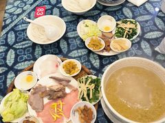 -桥香园云南过桥米线(金马碧鸡店)