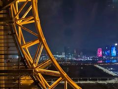 -影汇之星8字形摩天轮