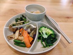 -素满香·全民食养自助(长宁龙之梦店)