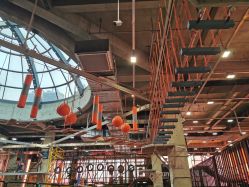 -嗨翻Hi-Fun竞技主题乐园·蹦床团建生日聚会(五棵松华熙店)