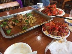 小龙虾-雪乡人家东北菜·铁锅炖一切(高斯路店)