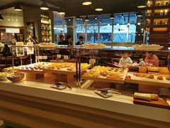 面包甜点陈列柜-The COOK·厨餐厅·自助餐(浦东嘉里大酒店)