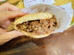 牛肉烧饼（多肉）-穆得·老周家牛肉烧饼(普利街店)