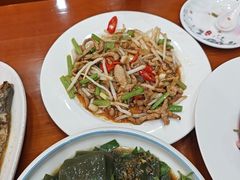 -漁耕小厨农家院(武当山店)