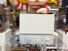 -泡泡玛特POPMART(上海环球港店)