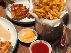 -悠航SLOWBOAT(三里屯店)