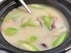 -肥仔文澳门猪骨煲(南京西路店)