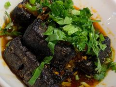 老长沙臭豆腐-呷佬·长沙手工米粉(金沙江路店)
