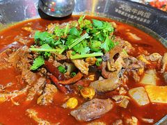 -大众跷脚牛肉馆·非遗传承单位(峨眉山店)