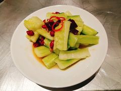 -姚姚酸菜鱼·金戈戈香港豉油鸡(喜荟城联名店)