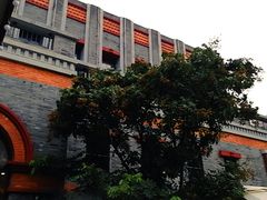 -墨居上隐·院子里火锅(峨眉店)