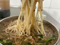 -正宗杨记普洱酸醋米线(总店)