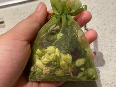 -海底捞火锅(航洋城店)