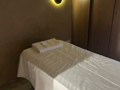 -灸春堂·艾灸·痛症·整脊连锁(丰潭路店)