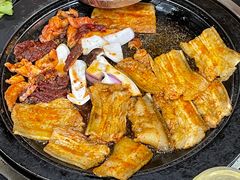 -牛得很·鲜牦牛肉烧烤·牛羊肉菌汤锅(康定店)