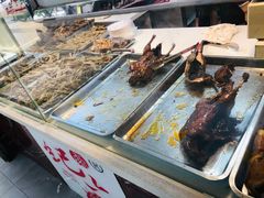 自助取餐区-王浩儿纪六孃甜皮鸭(乐山总店)
