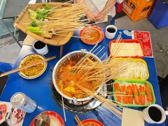 -马路边边麻辣烫联盟路店