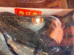 -王老六铁锅炖鱼(长春路店)